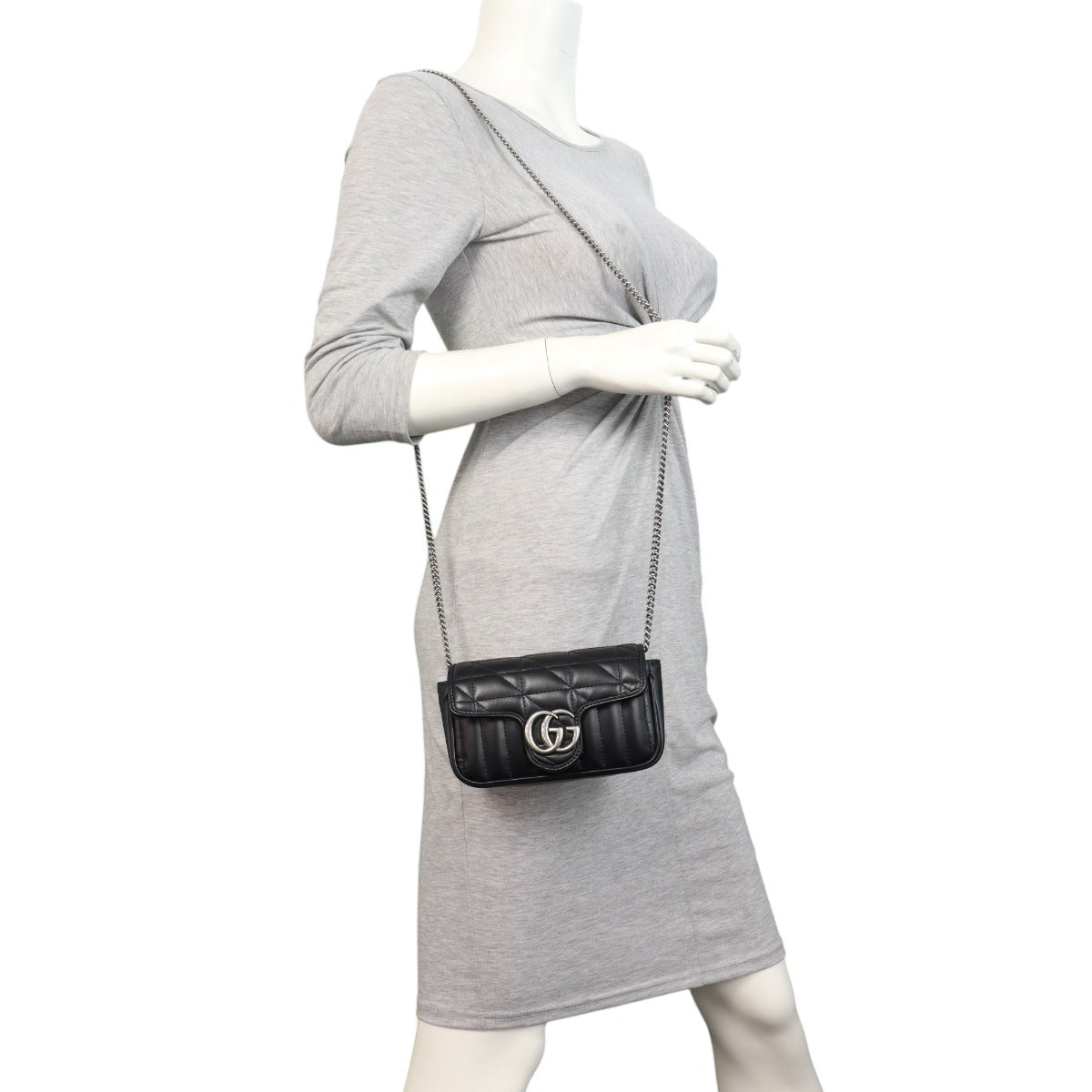 Gucci GG Marmont Matelasse Super Mini Shoulder Bag