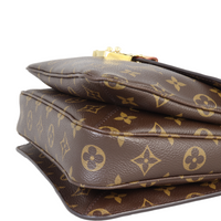 Louis Vuitton Pochette Metis Monogram