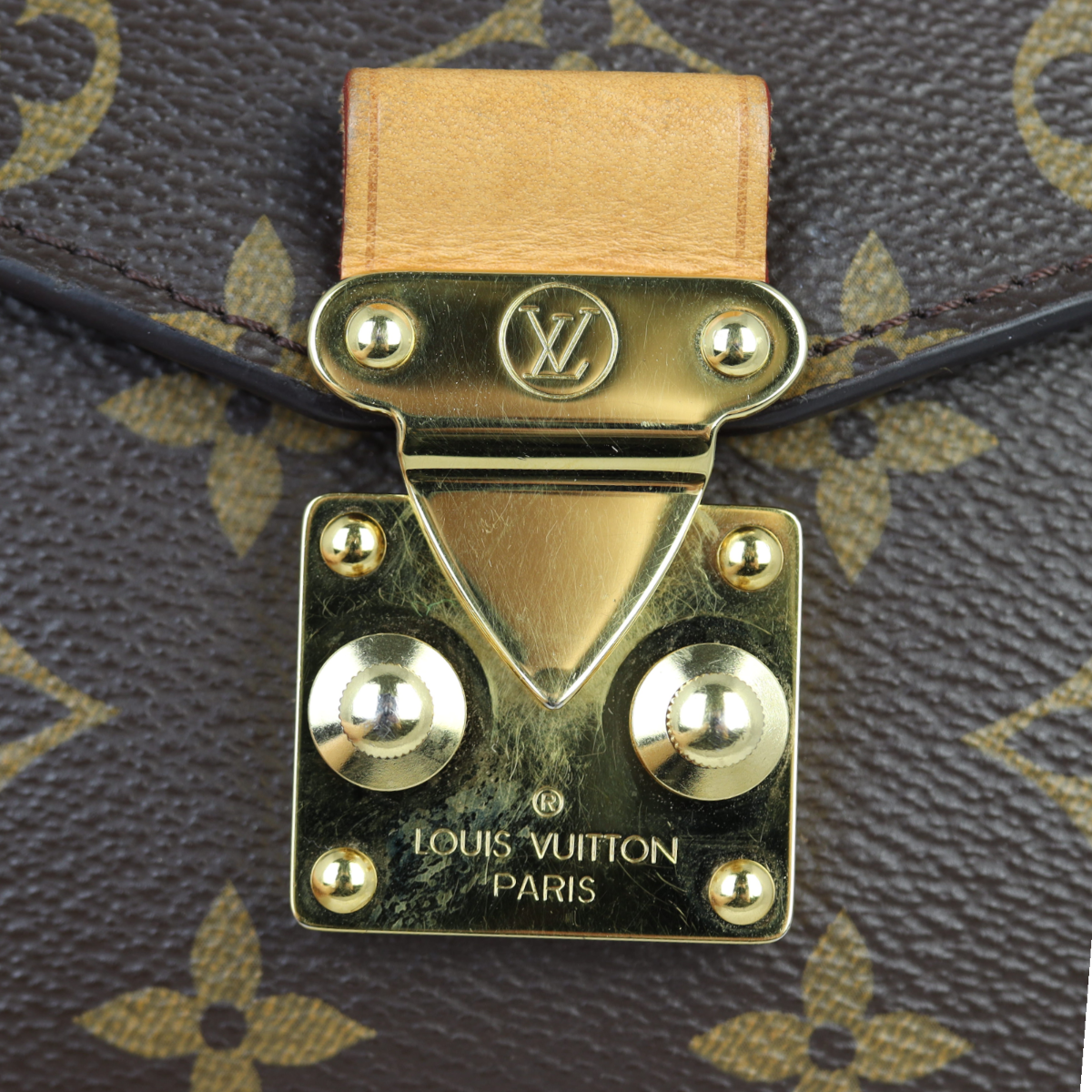 Louis Vuitton Pochette Metis Monogram