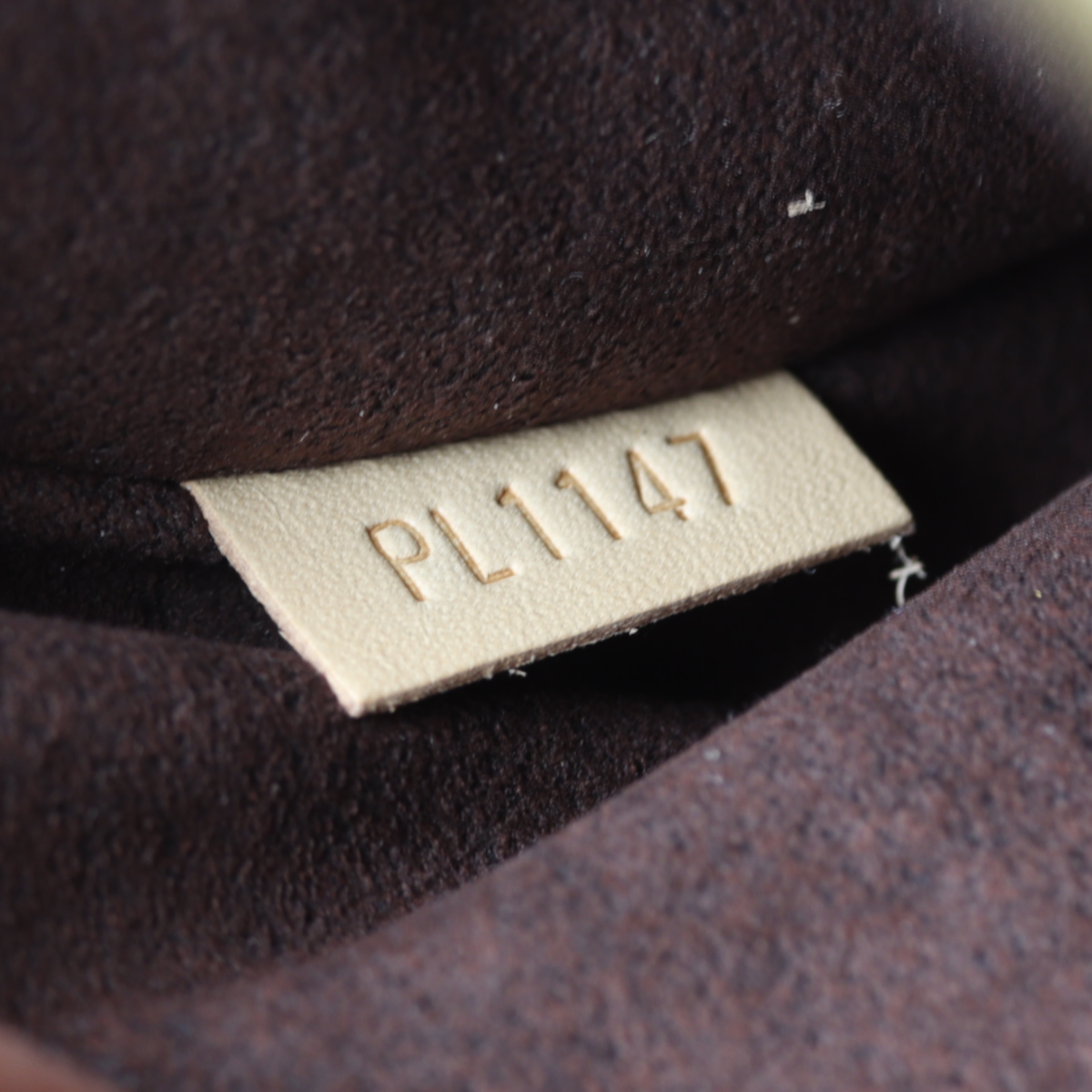 Louis Vuitton Pochette Metis Monogram