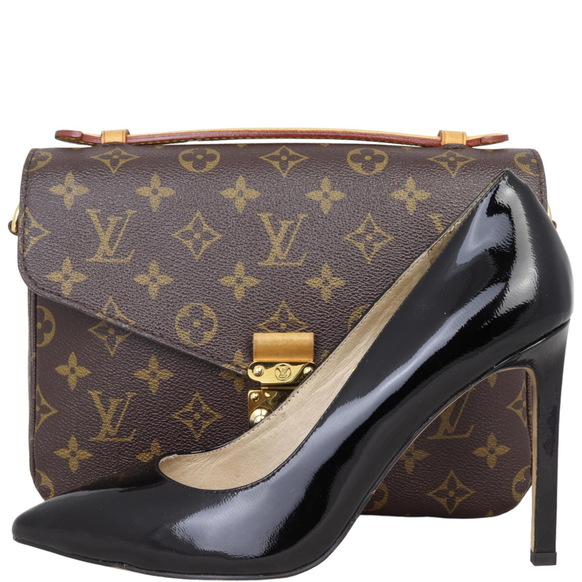 Louis Vuitton Pochette Metis Monogram