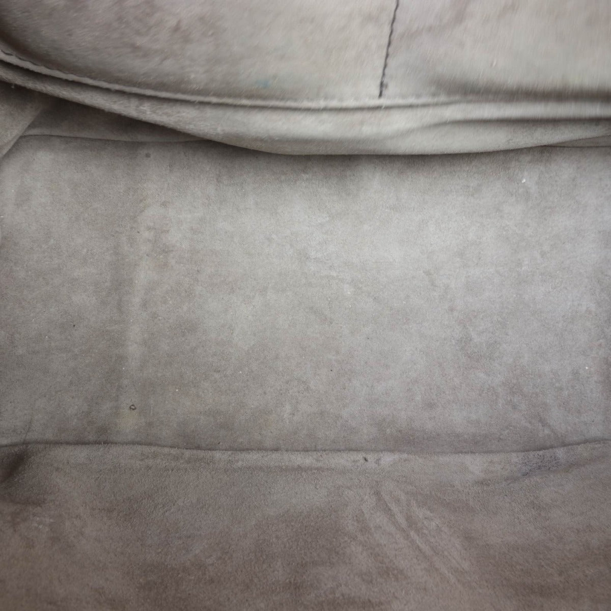 Louis Vuitton Soft LockIt PM