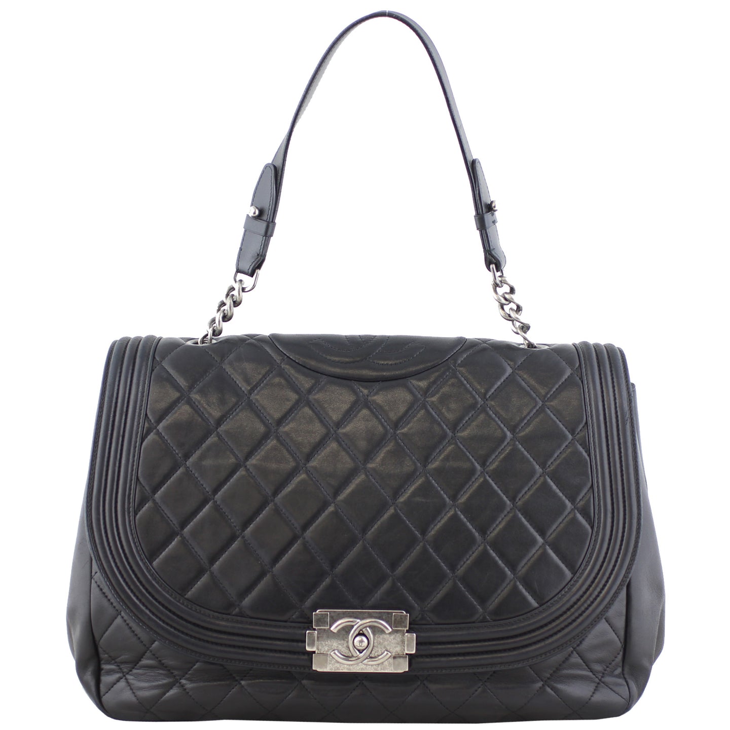 Chanel Antik Boy Large front