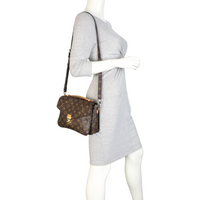 Louis Vuitton Pochette Metis Monogram