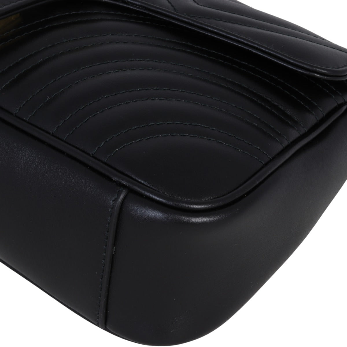 Gucci GG Marmont Matelasse Small Shoulder Bag