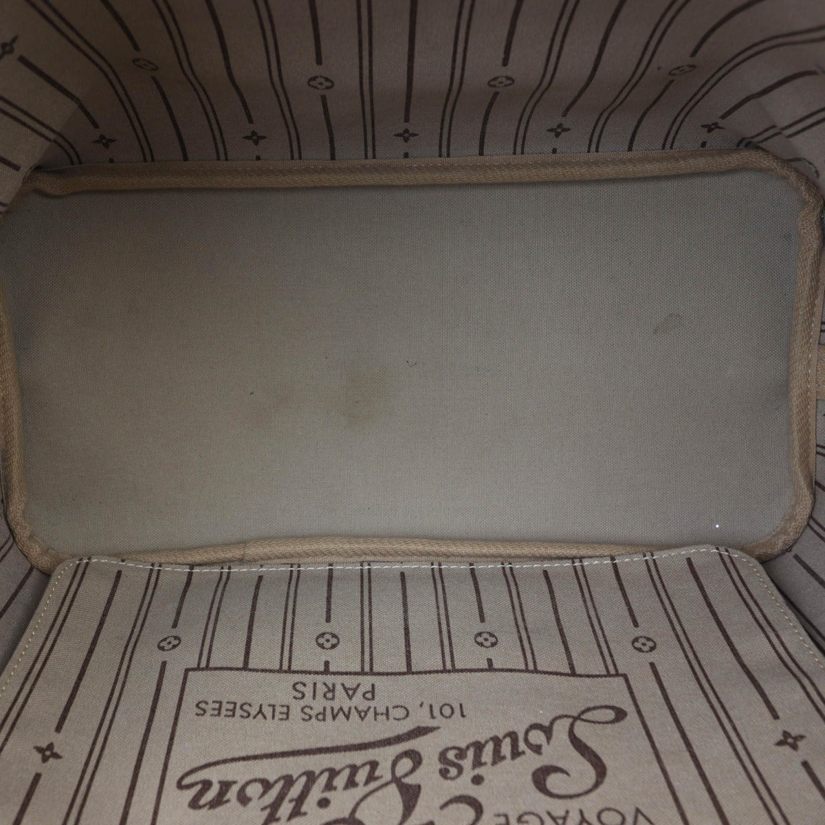 Louis Vuitton Neverfull MM Monogram