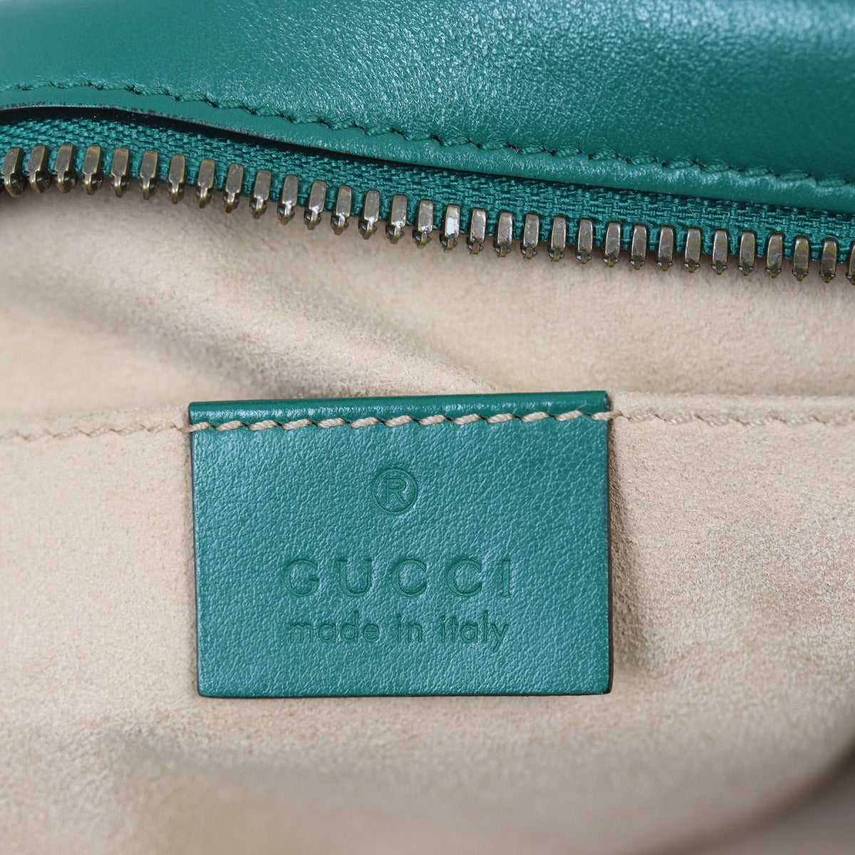 Gucci GG Marmont Small Camera Bag