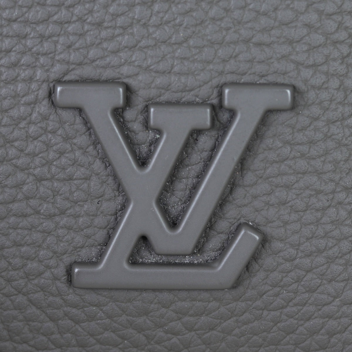 Louis Vuitton Pocket Organizer Aerogram Hardware