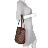 Louis Vuitton Marais Bucket Bag