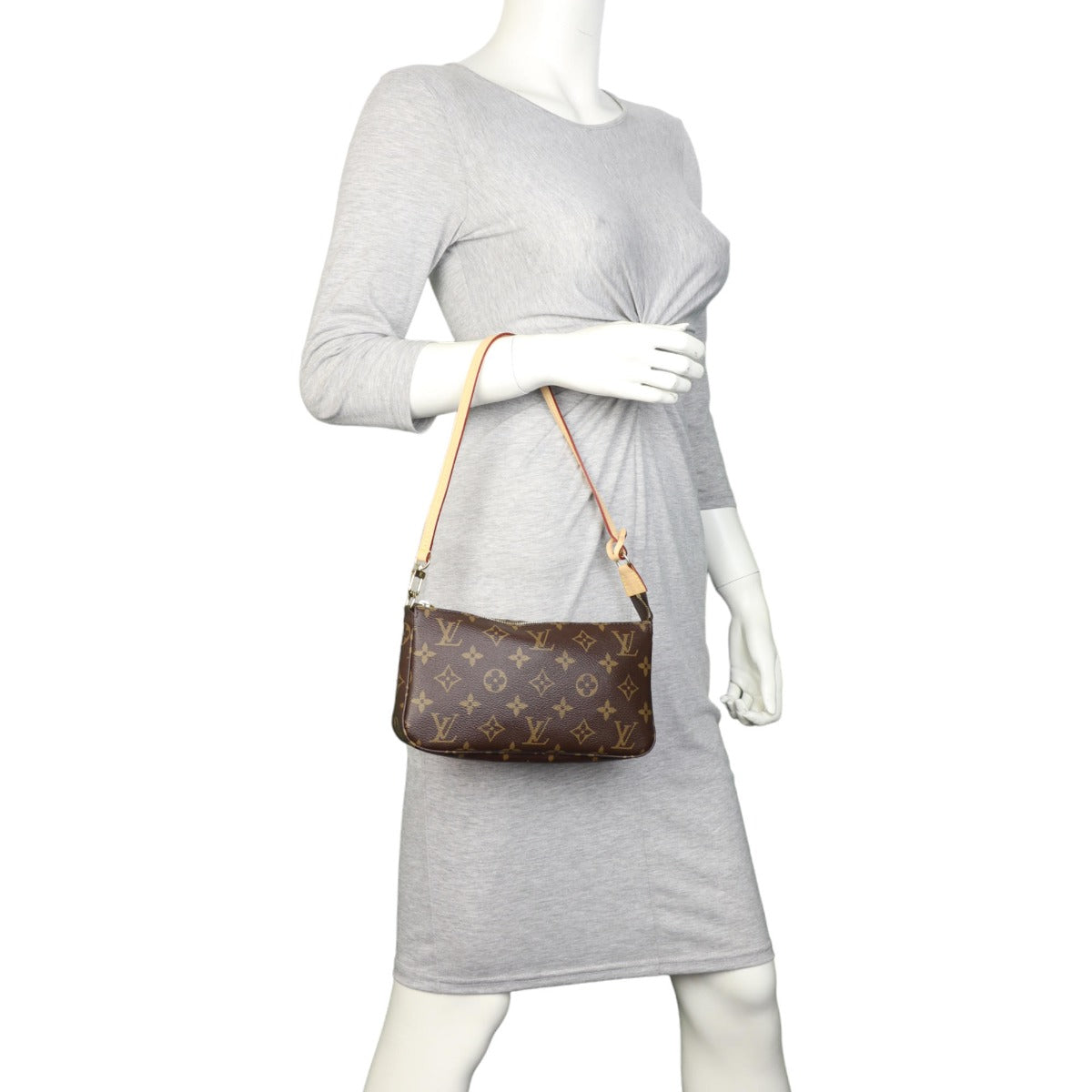 Louis Vuitton Pochette Accessories Monogram