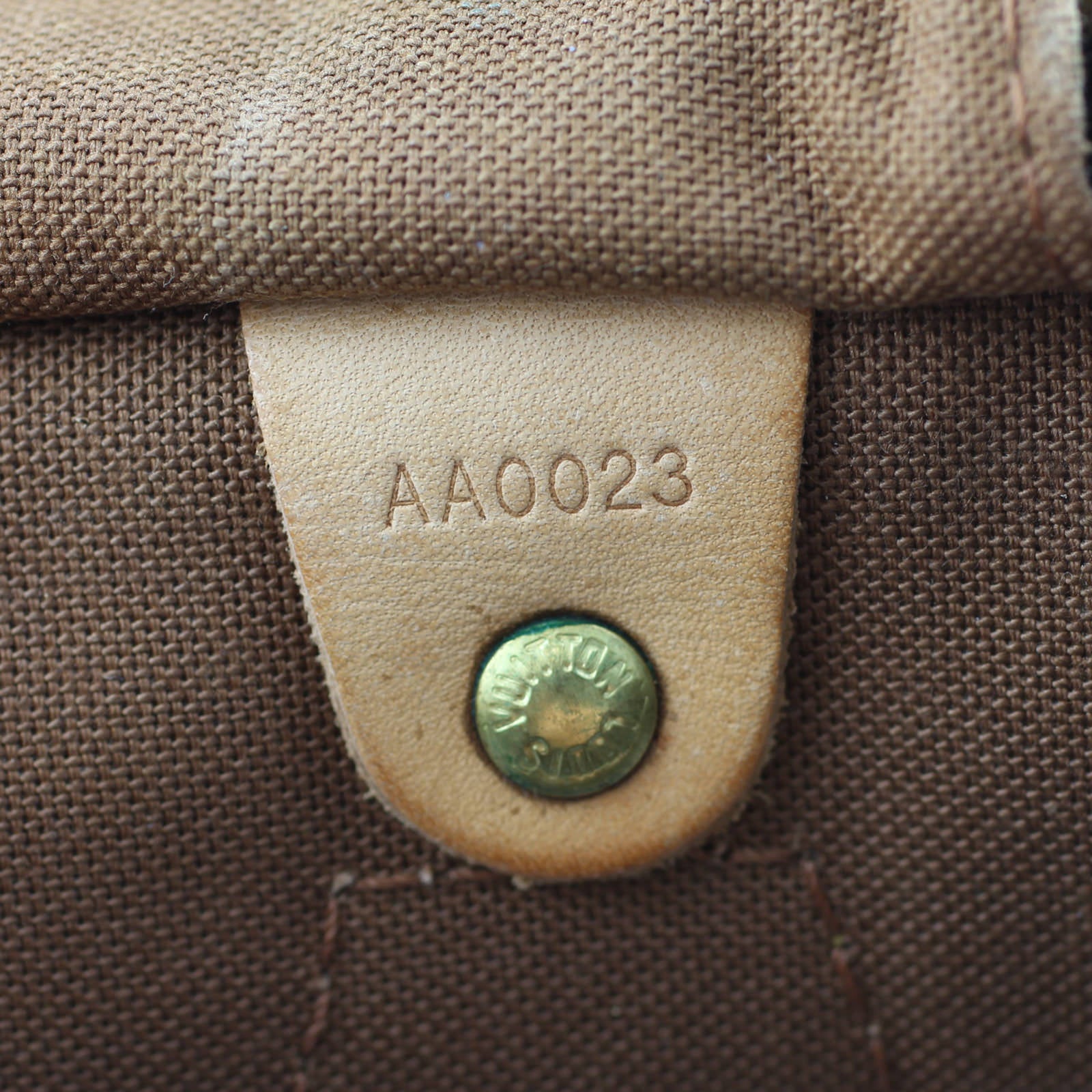 Louis Vuitton Speedy 30 Monogram Code