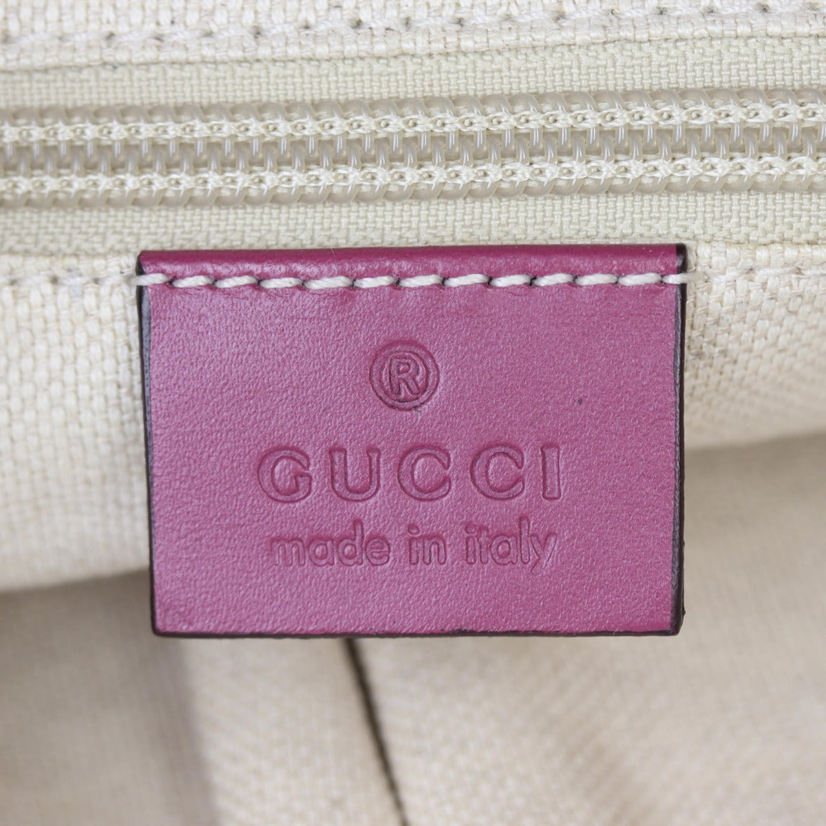 Gucci GG Supreme Leather Flap Shoulder Bag