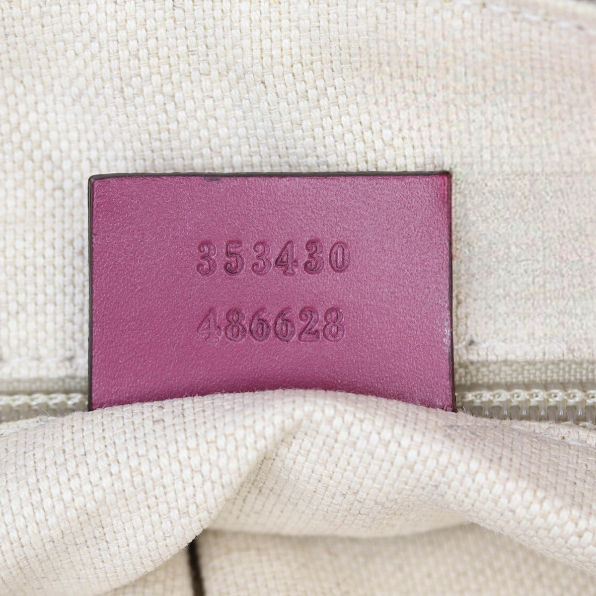 Gucci GG Supreme Leather Flap Shoulder Bag