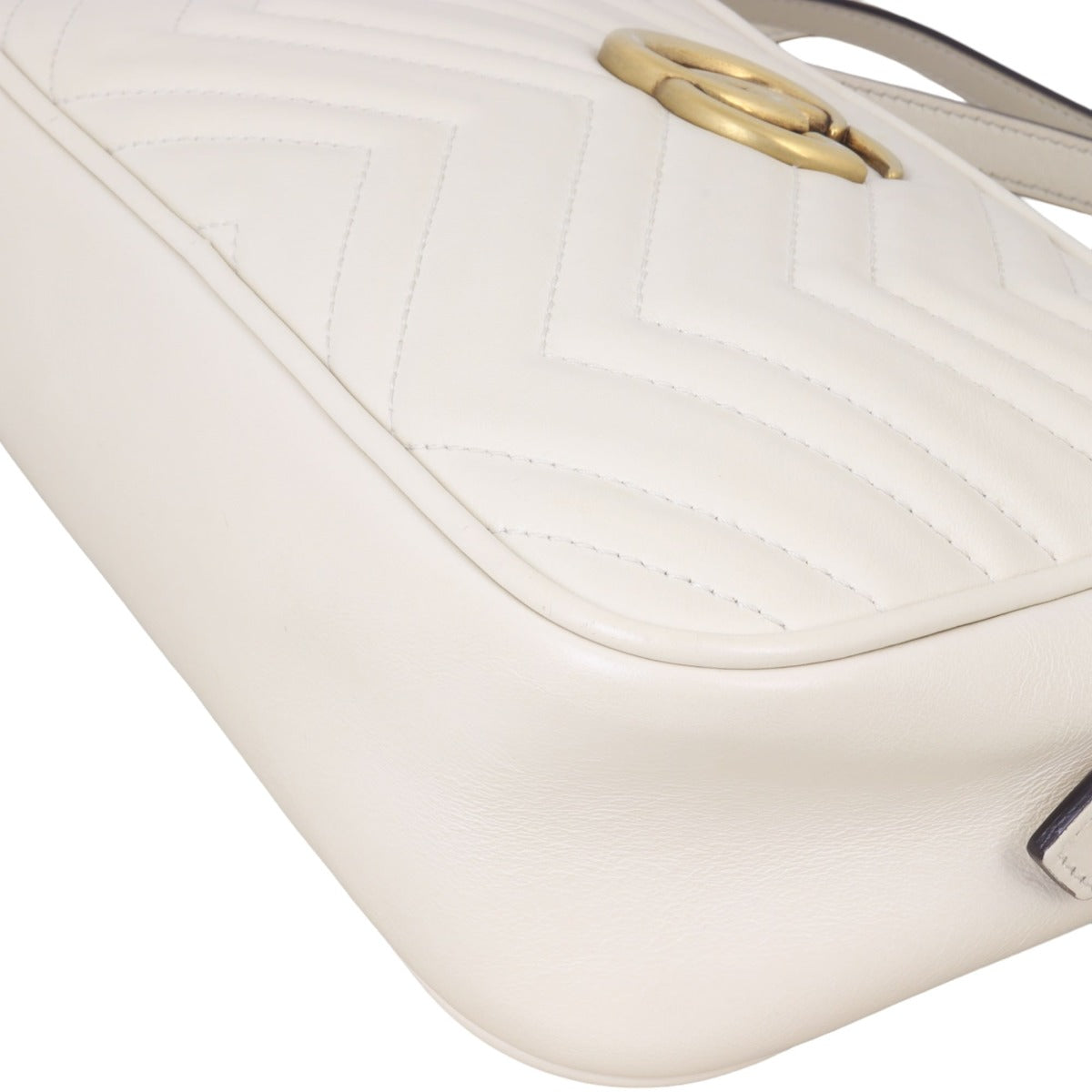 Gucci GG Marmont Small Camera Bag