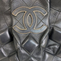 Chanel Sloane Square Tote Rubbing
