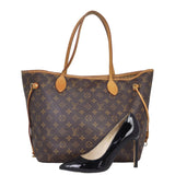 Louis Vuitton Neverfull MM Monogram