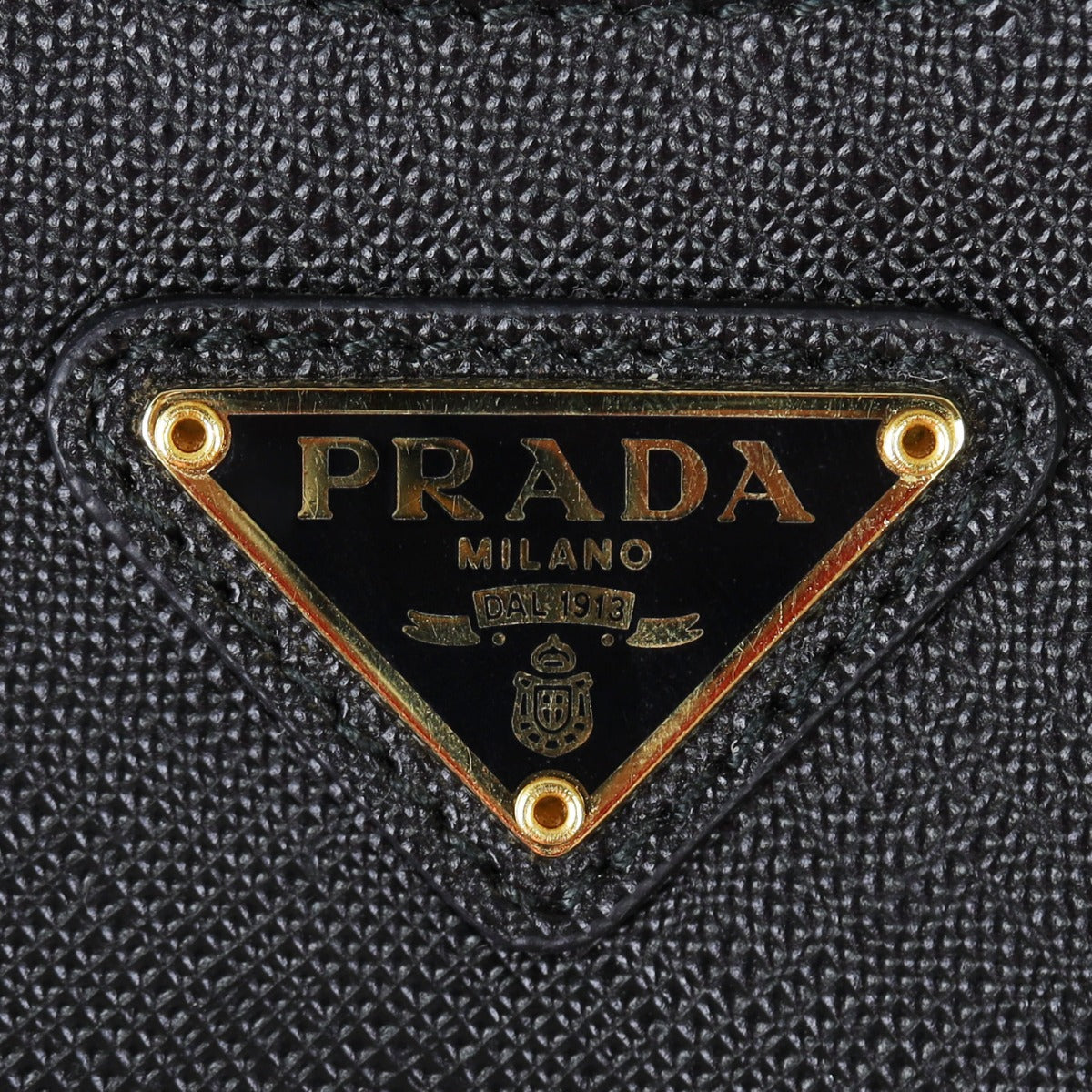 Prada Re-edition 2005 Saffiano Shoulder Bag Hardware