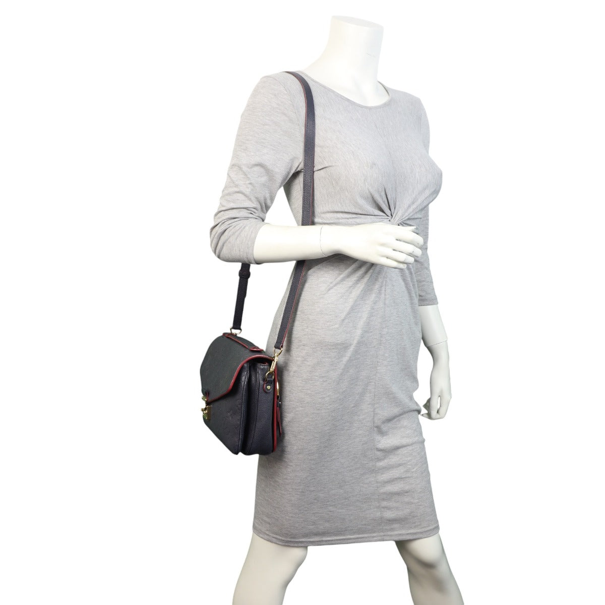 Louis Vuitton Pochette Metis Monogram Empreinte