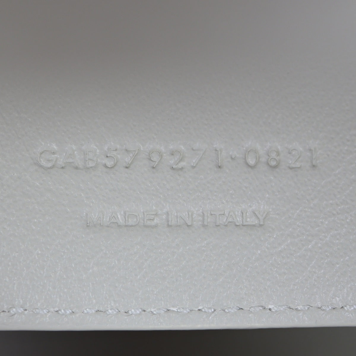 Saint Laurent Manhattan Shoulder Bag Medium Date Code