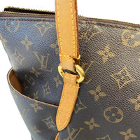 Louis Vuitton Totally MM Handle tear