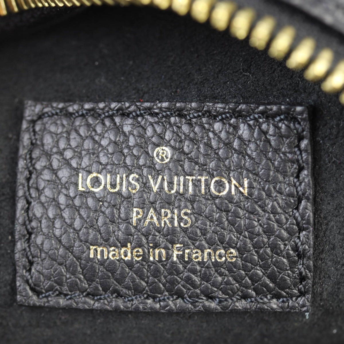 Louis Vuitton Boite Chapeau Souple MM Monogram Empreinte