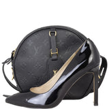 Louis Vuitton Boite Chapeau Souple MM Monogram Empreinte