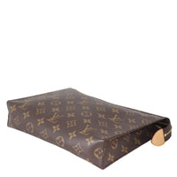Louis Vuitton Toiletry Pouch 26 Monogram