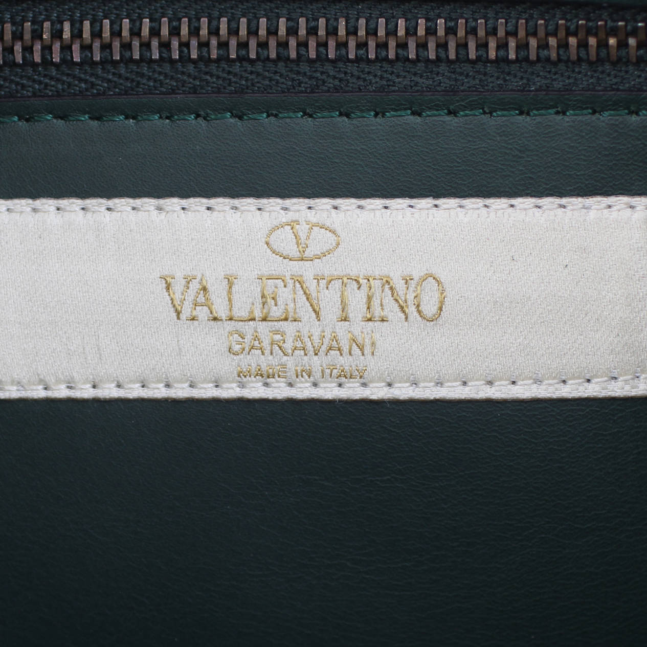 Valentino Rolling Rockstud interior stamp