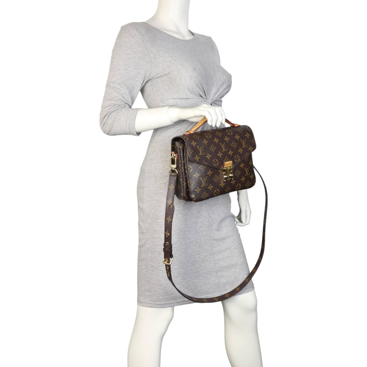 Louis Vuitton Pochette Metis Monogram