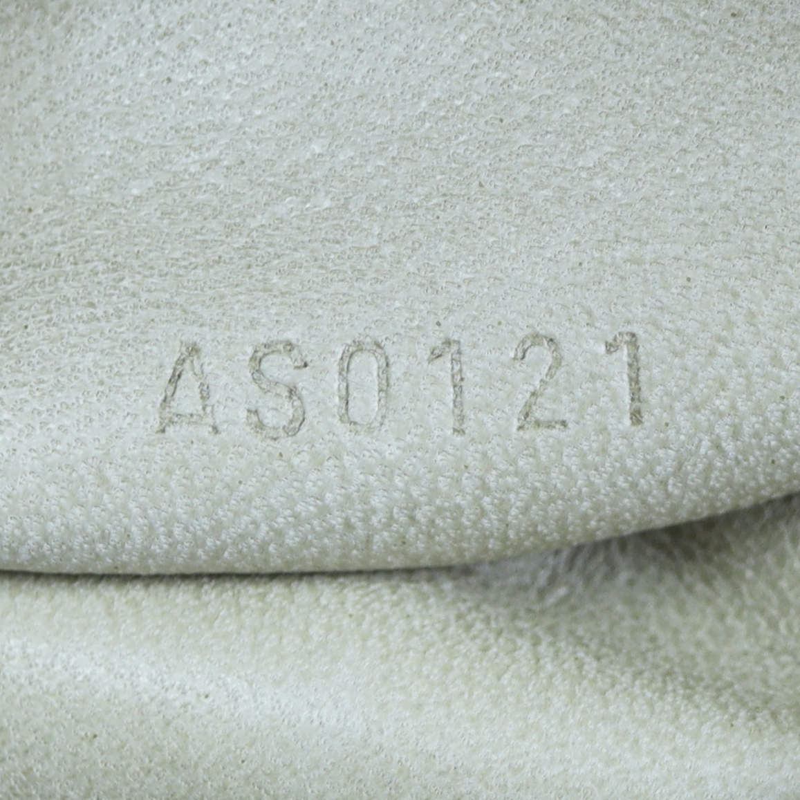 Louis Vuitton Sac Leather Duffle bag Date Code