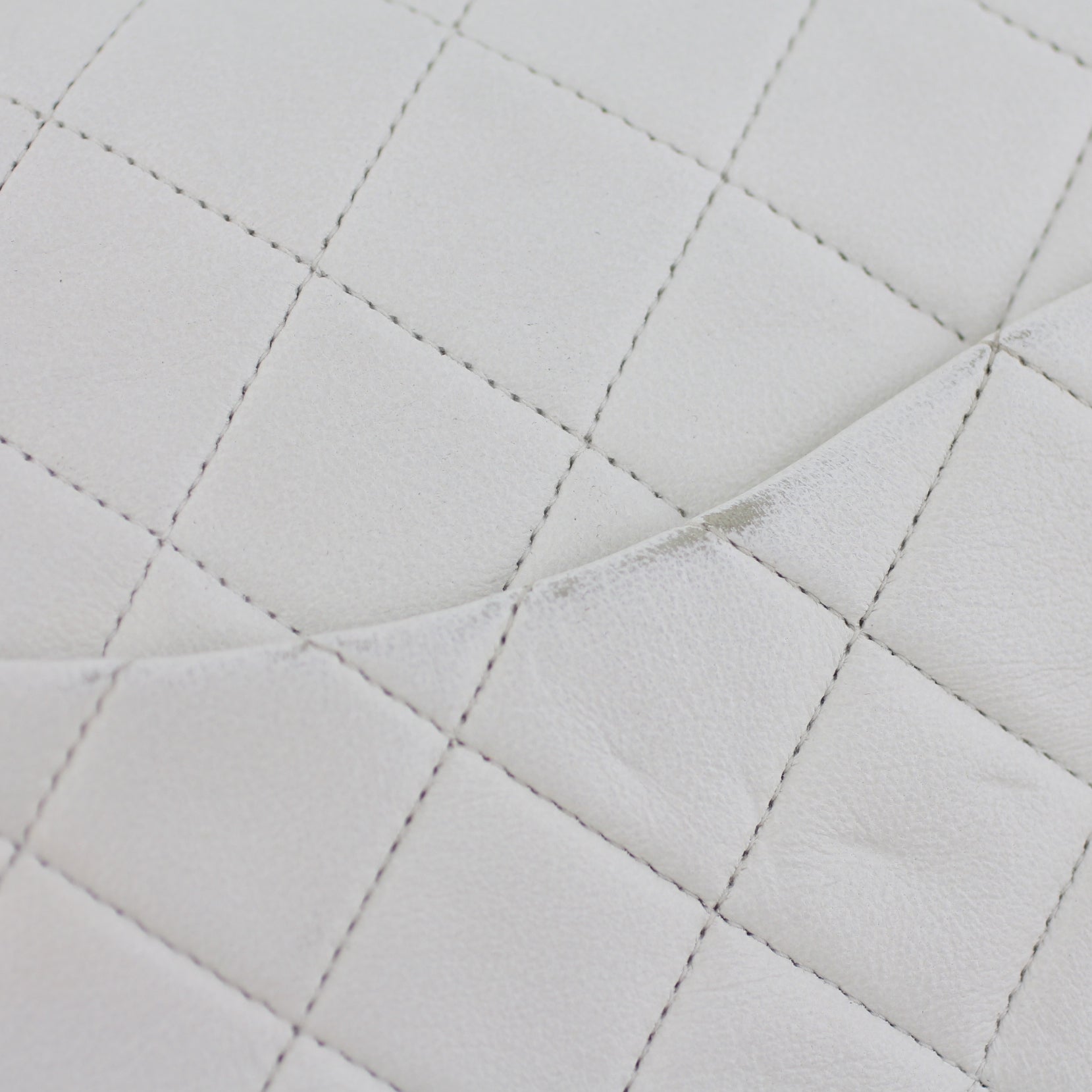 Chanel Vintage Classic Double Flap Medium Pocket Wear