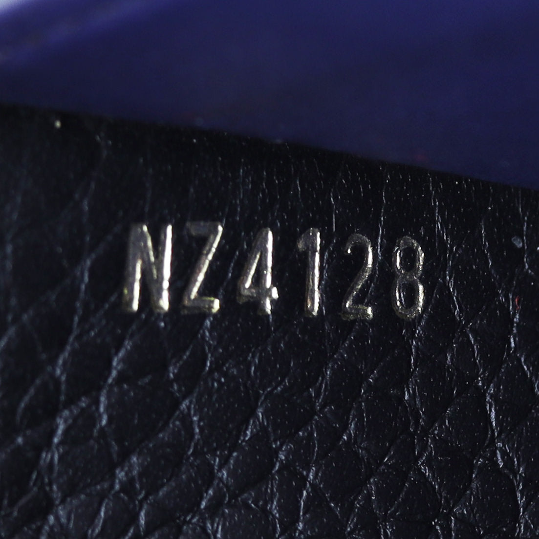 Louis Vuitton Capucines Taurillon Flower Wallet Date Code