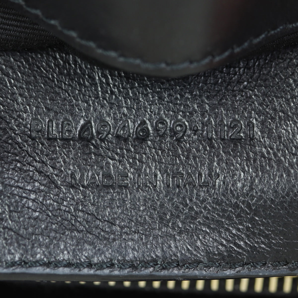 Saint Laurent Loulou Small Date Code