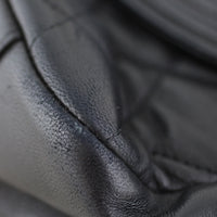 Chanel Antik Boy Large edge