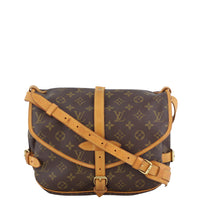 Louis Vuitton Saumur 30 front