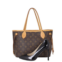 Louis Vuitton Neverfull PM Monogram