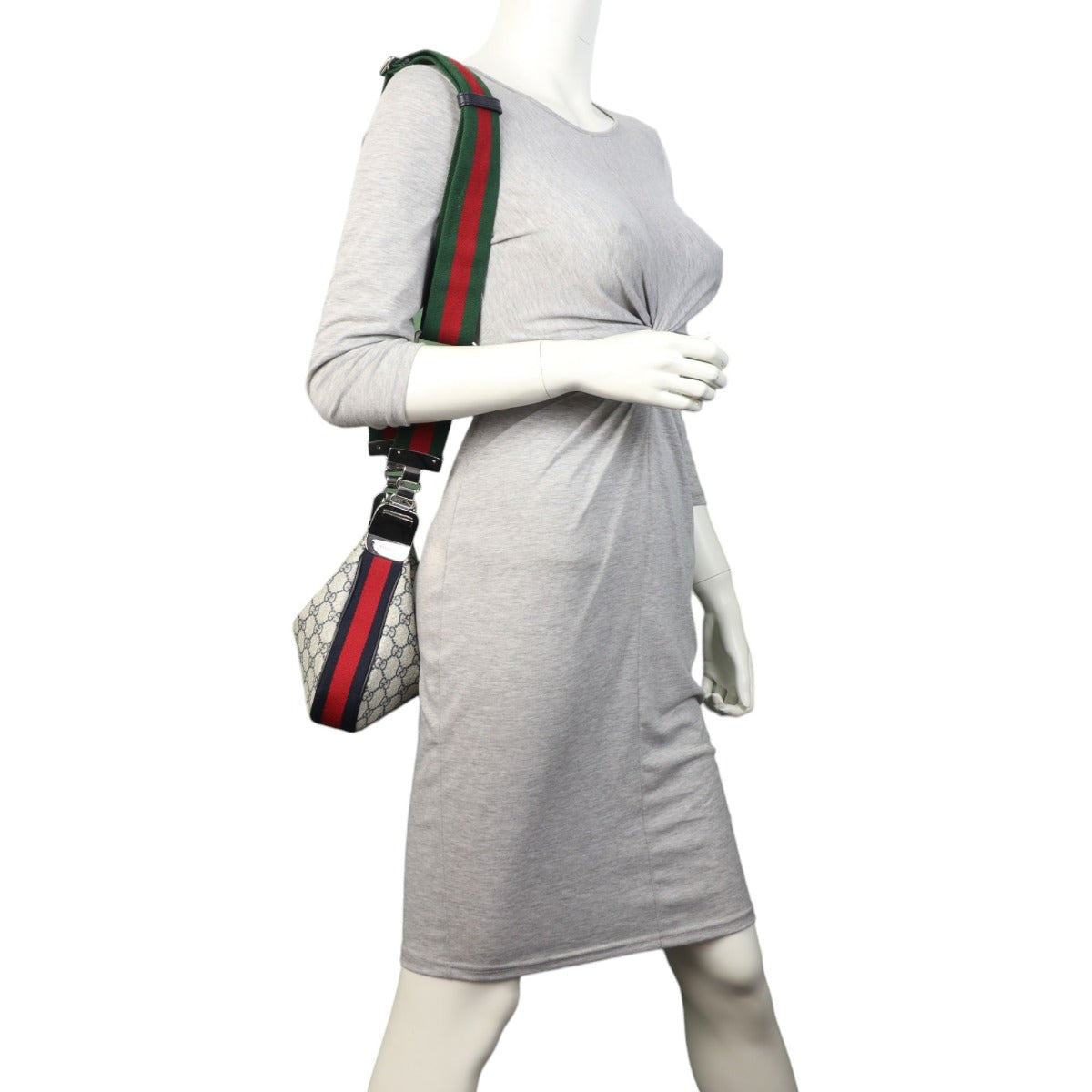 Gucci GG Supreme Attache Shoulder Bag Small