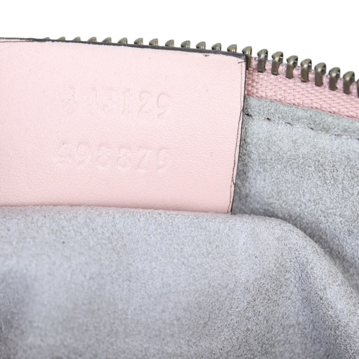 Gucci GG Marmont Matelasse Mini Chain Bag