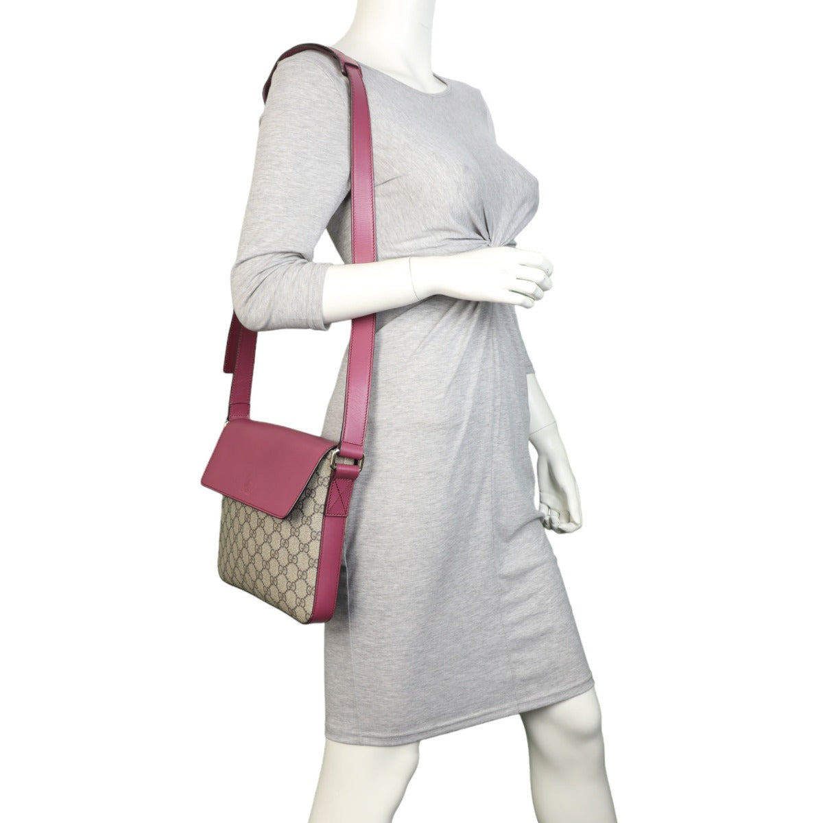 Gucci GG Supreme Leather Flap Shoulder Bag