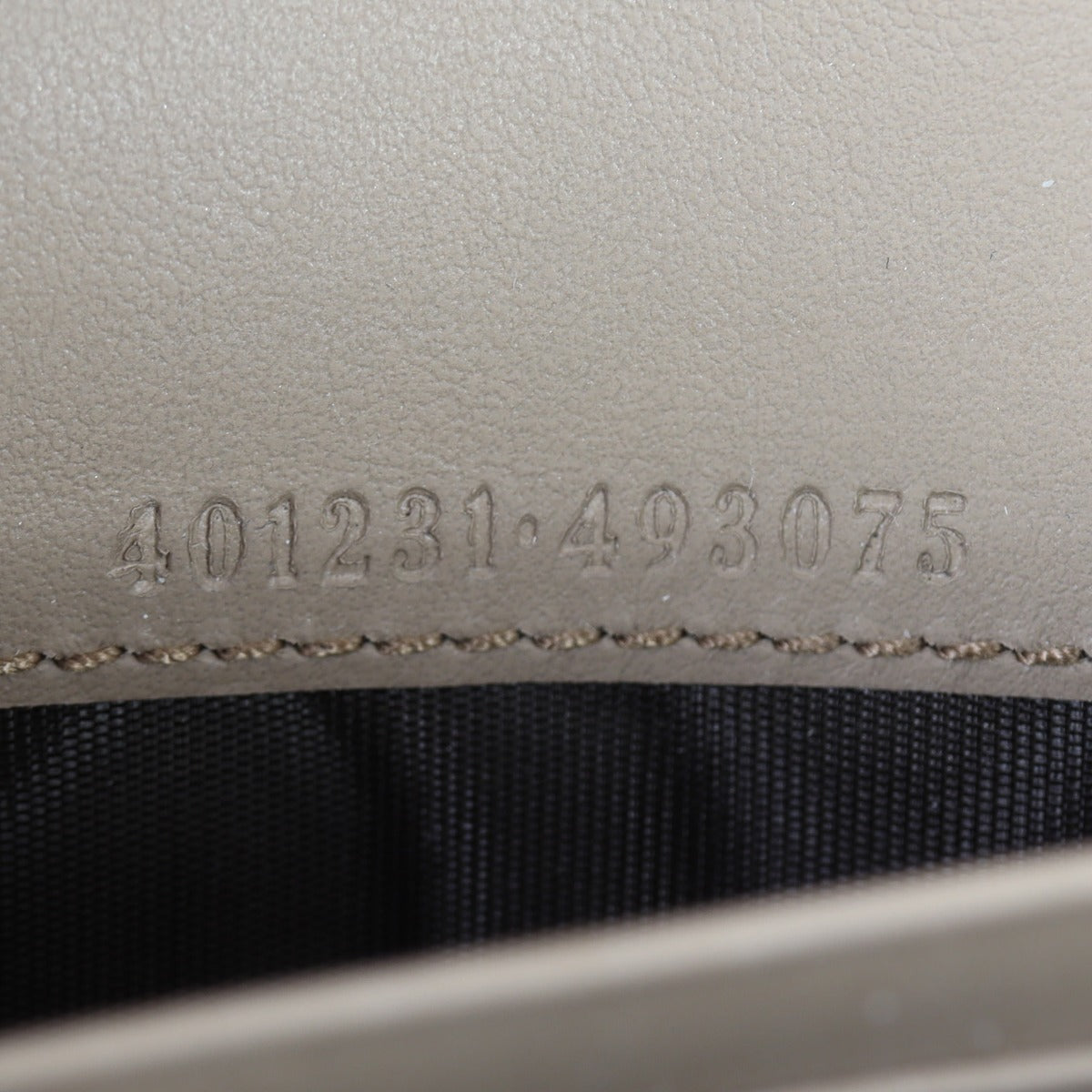 Gucci Dionysus GG Supreme Chain Wallet Date Code