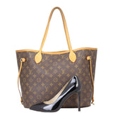 Louis Vuitton Neverfull MM Monogram