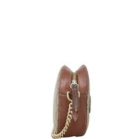 Gucci GG Supreme Bee Embroidered Mini Chain Bag