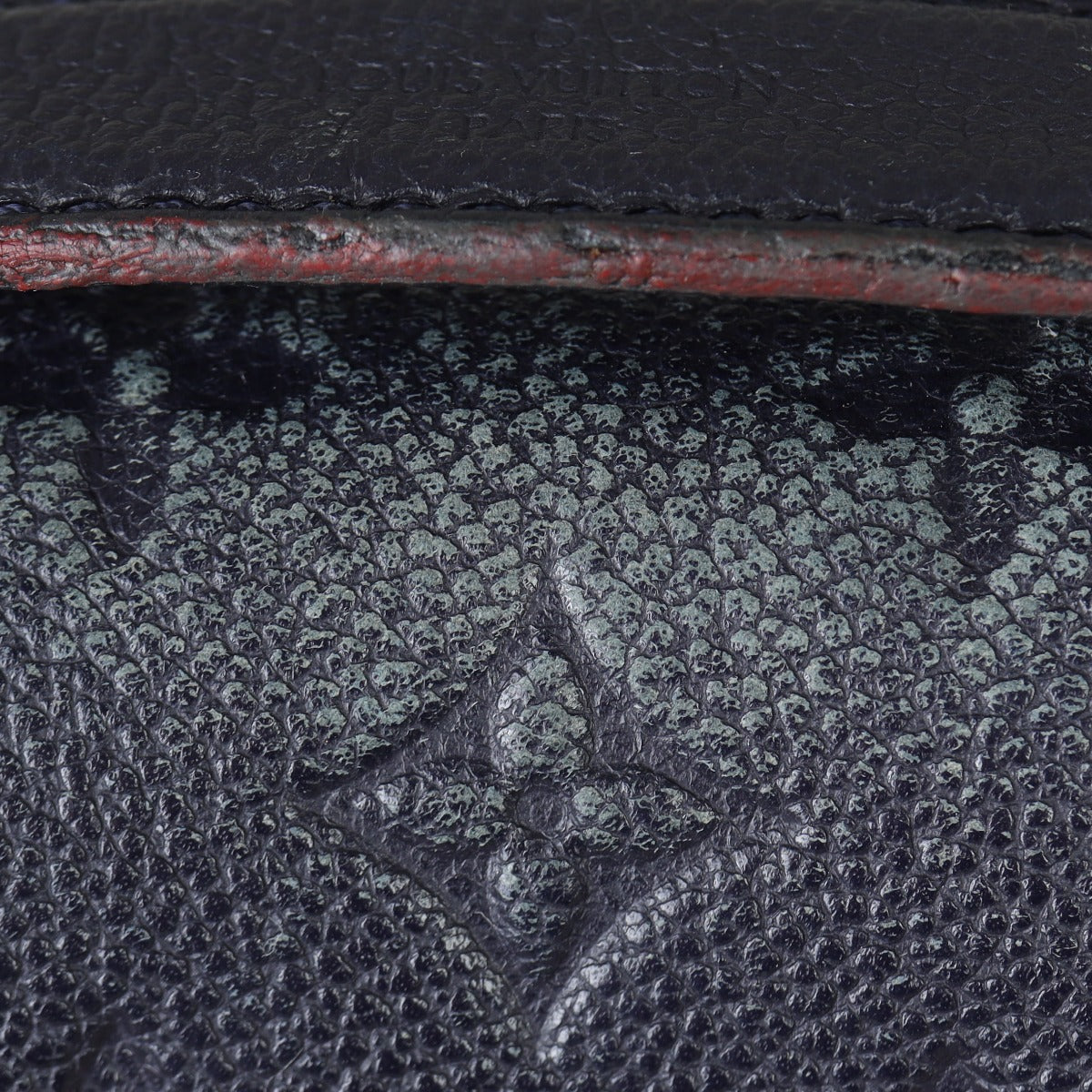 Louis Vuitton Pochette Metis Monogram Empreinte Wear