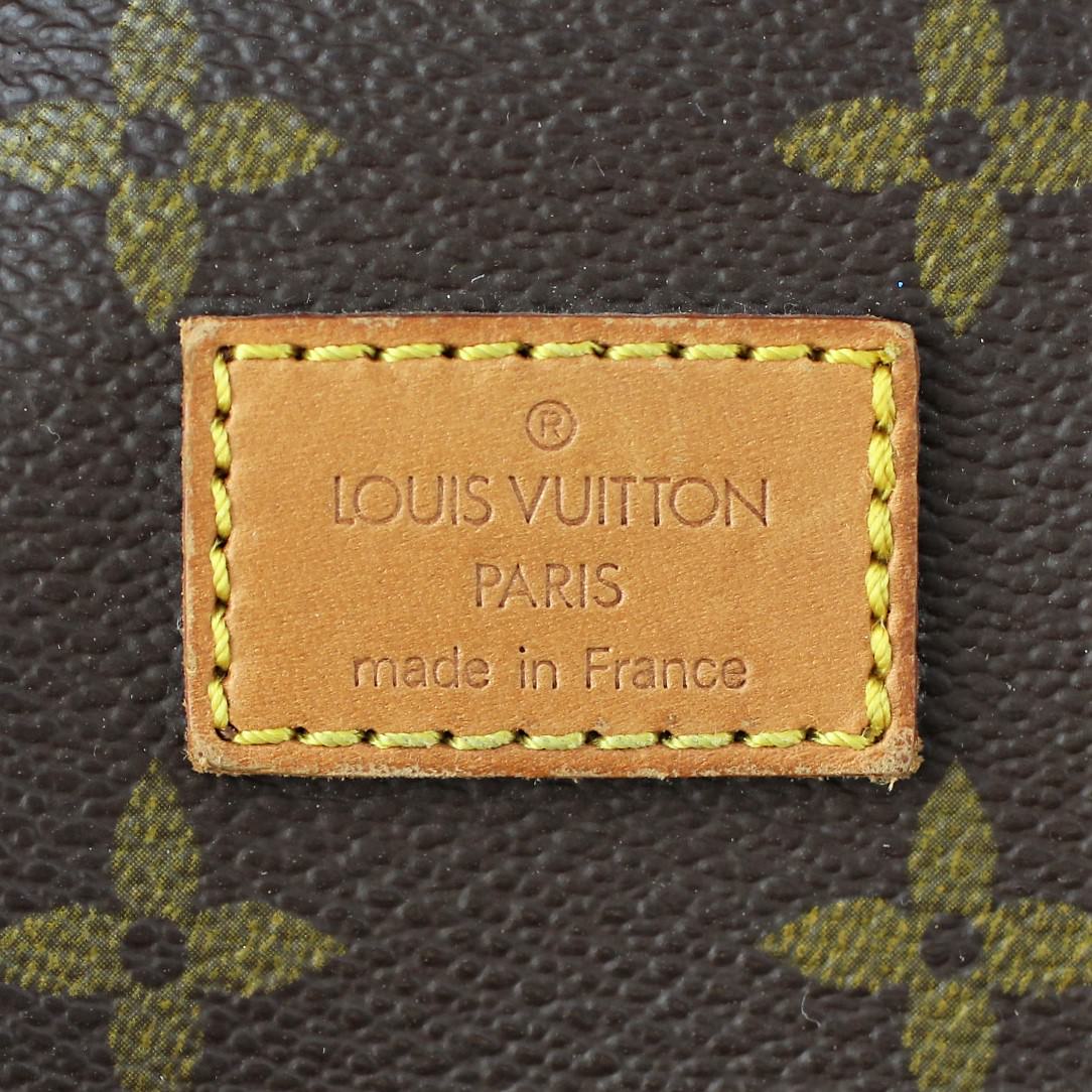 Louis Vuitton Saumur 30 stamp
