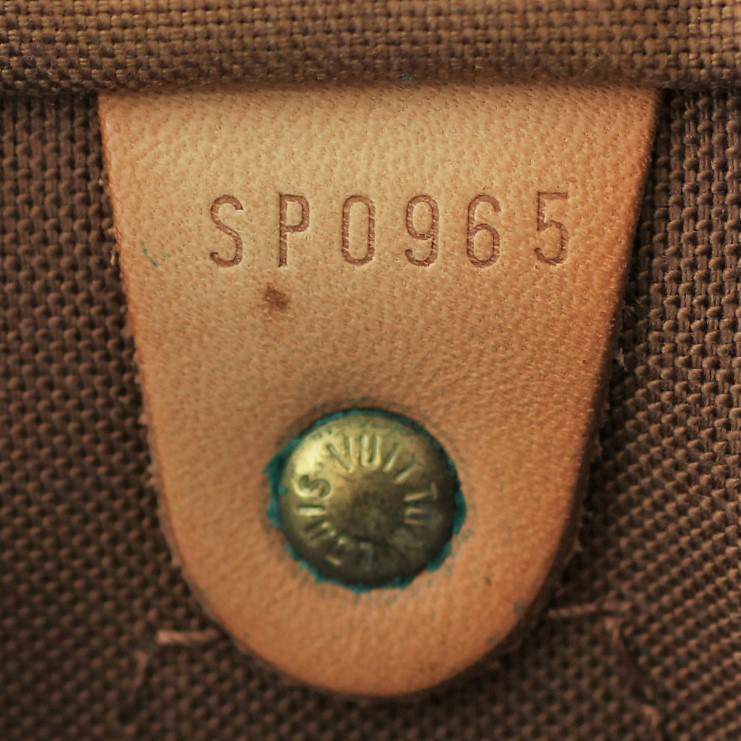 Louis Vuitton Speedy 40 Monogram code