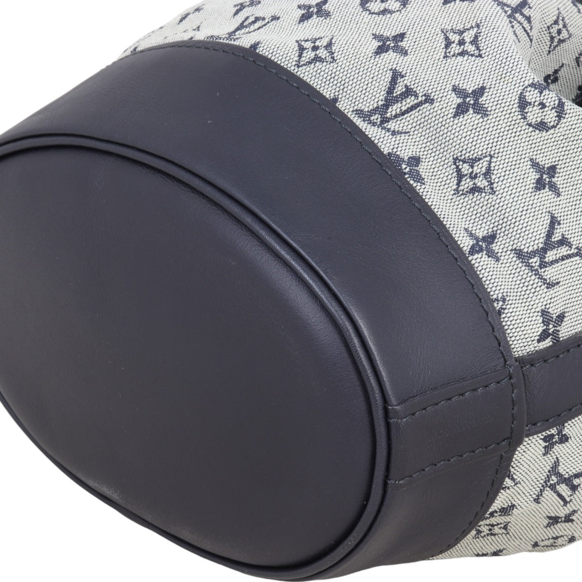 Louis Vuitton Noelie Mini Lin