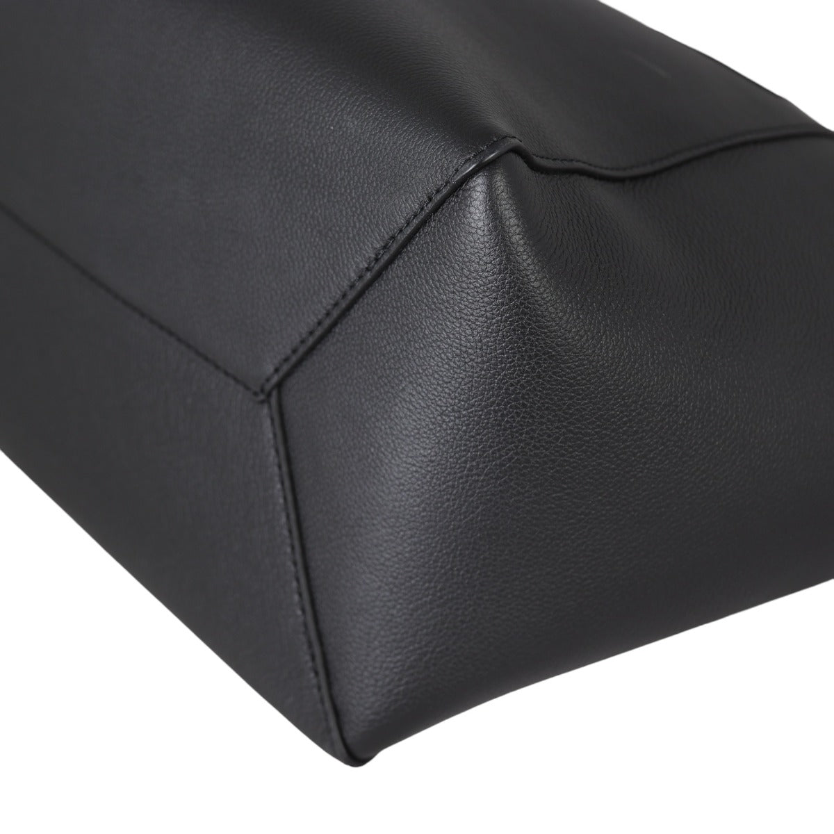 Louis Vuitton Lockme Cabas Tote