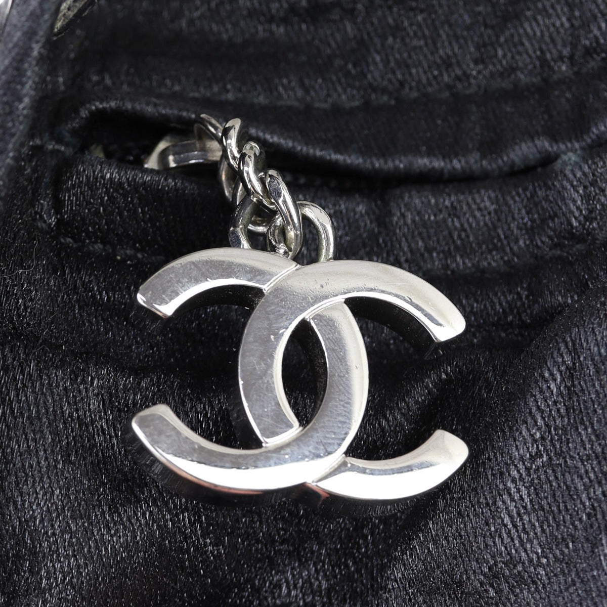 Chanel Paris-Biarritz Shoulder Bag Hardware