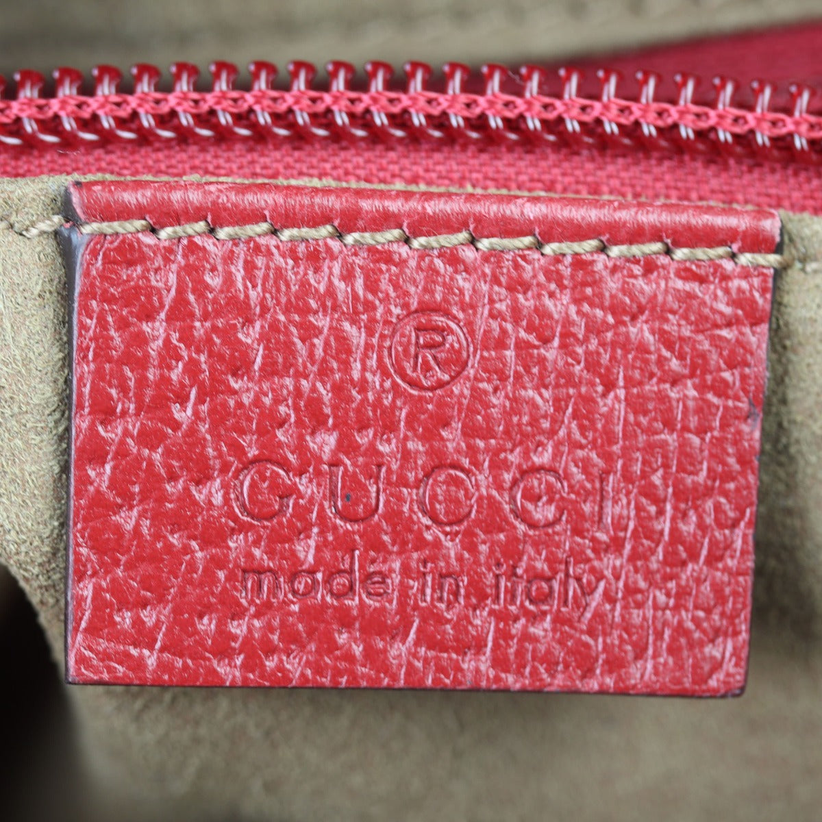 Gucci GG Supreme Tian Shoulder Bag