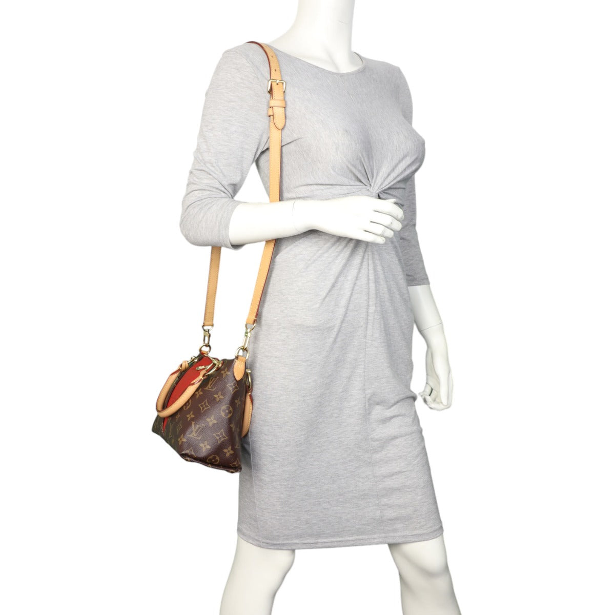 Louis Vuitton V Tote BB Monogram